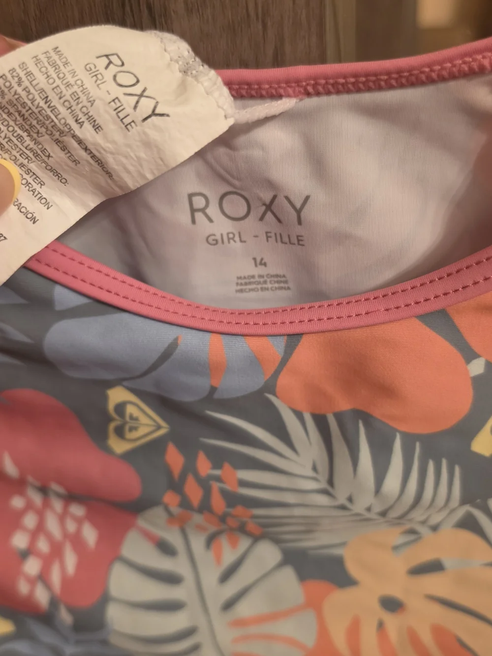Roxy Pink Long-Sleeve Tropical Print Crop Rash Guard